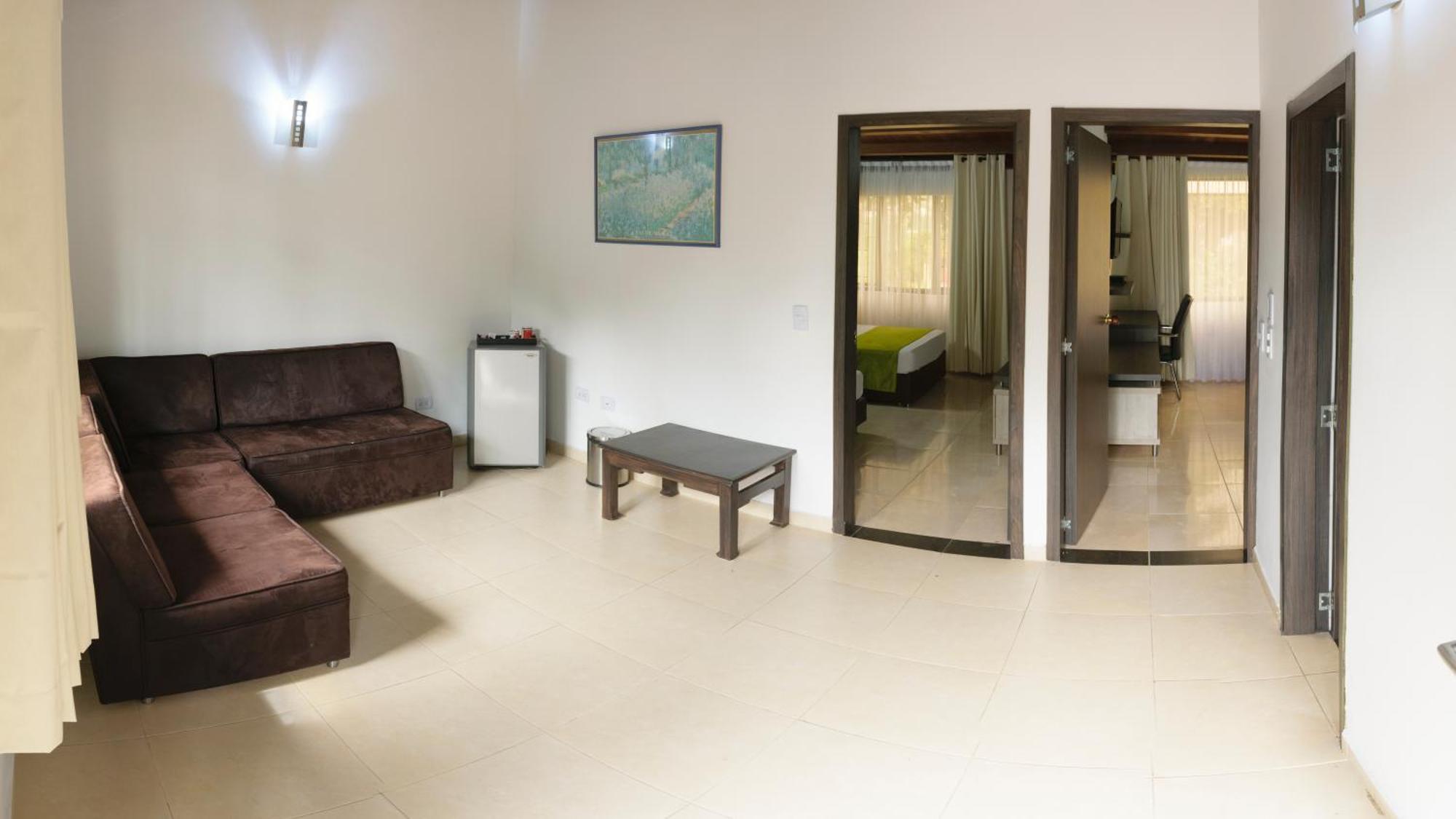 Hotel San Juan Internacional Girón 外观 照片