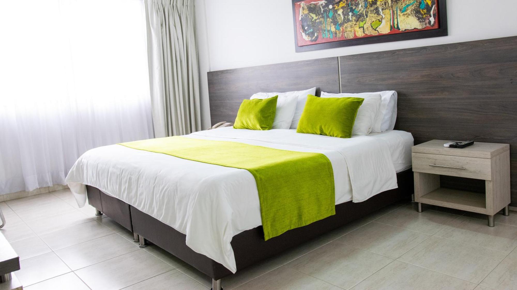 Hotel San Juan Internacional Girón 外观 照片
