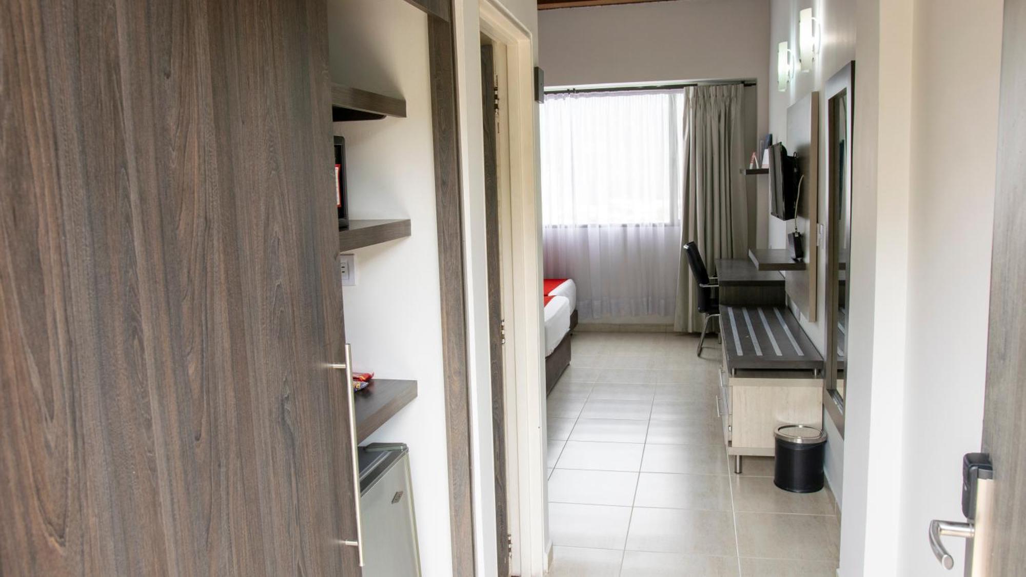 Hotel San Juan Internacional Girón 外观 照片